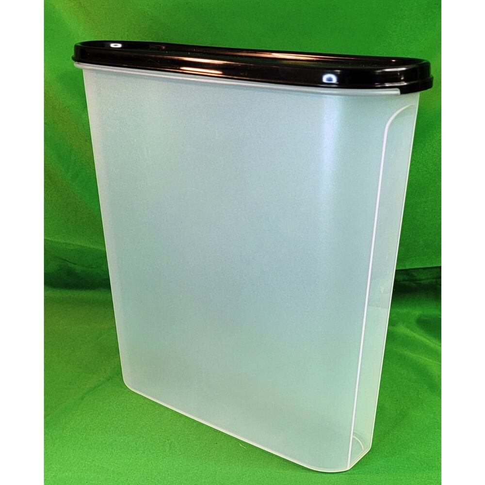 NEW Tupperware Super Oval Clear w/ Black Seal 5 Liter 20 Cups 2239 & 2402